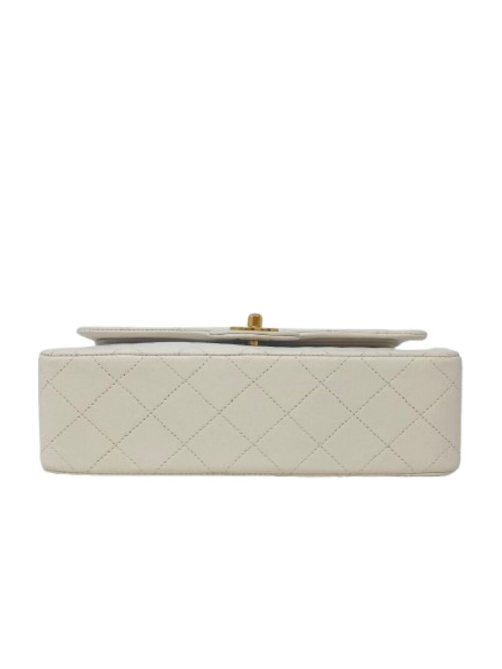 White Chanel Flap Bag Small Classic Flap White Lambskin Gold Hardware Vintage - Picture 4 of 15